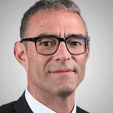 Luis Veiga: Responsable de la clientèle institutionnelle, Vontobel