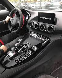 Epingle Par Imene Elhabib Sur Wow Interieurs De Voiture Interieur Voitures De Luxe Voitures De Luxe