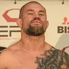 Kamil Roszak vs. Sebastian Emini, Gladiator Arena 10