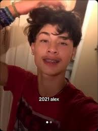 Alex Merida's Instagram, Twitter & Facebook