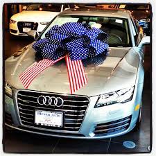 Www Biggiftbow Com Red White Blue Car Bow Car Bows Gift Bows Big Gifts