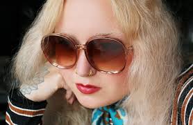 Oversized 70s Sunglasses Beige Brown Ombre Lenses