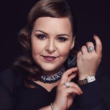 Embrace the Work, Love Your Career w/ Fran Hauser