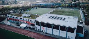 Die frankfurter akteure bereiten sich auf die partie vor. Leistungszentrum Eintracht Frankfurt Nachwuchs