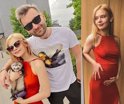 Maciej stuhr, roma gąsiorowska, tomasz karolak. Julia Wroblewska Tlumaczy Swoja Ciaze Juz Dzisiaj Dziecko I Figura