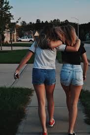 emmaaoo vsco inspo bff pictures friend photos friends friend photoshoot friend photos best friend photos