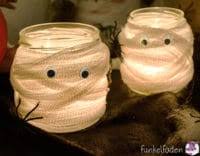 Diese monster lesezeichen sind aus jedem beliebigen papier super einfach zu basteln. Basteln Zu Halloween 200 Schaurige Anleitungen Und Ideen