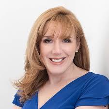 Nora Fry's Instagram, Twitter & Facebook