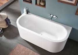 Ideen Fur Freistehende Badewanne An Der Wand Von Mauersberger Freistehende Badewanne Badewanne Kleine Badewanne