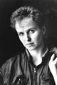 Kim Greist's Instagram, Twitter & Facebook