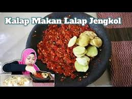 Jd selalu masak bundd goreng teri dan kacang tanah sampai kering dan kriuk. Jengkol Muda Dicocol Ke Sambal Ditemani Ikan Teri Youtube
