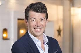 Hier soir, mercredi 30 janvier, m6 diffusait un nouveau numéro de l'émission du meilleur ami de karine le marchand. 7hnpz7qpbz6ddm