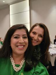 Aneta Pozniak's Instagram, Twitter & Facebook