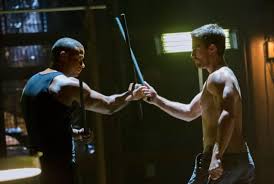 Tous les épisodes de arrow tv en streaming. Watch Arrow Season 1 Episode 6 Online Tv Fanatic