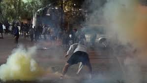 VIDEO: Police use tear gas amid violent scenes outside Alice Springs Hospital