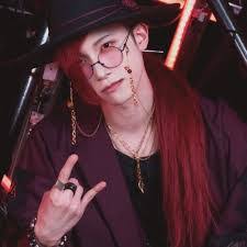 John Kraszewski's Instagram, Twitter & Facebook