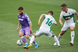 Real betis en marca.com | noticias, partidos, plantilla, estadísticas, goleadores y ficha completa del betis. Elche And Real Betis Draw 1 1 At The Estadio Martinez Valero Football Espana