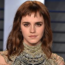 It's edgy and gives you all the rebel what's great about choppy bangs in that you an rock with any length hair. New Celeb Hair Trend Of 2020 Choppy Bangs As Seen On Bella Hadid Barbie Ferreira Miley Cyrus Buro 24 7 Singapore