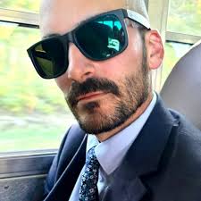 How to prevent window AC units from freezing in a walk-in cooler barn?