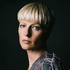 Rosalind Simmons's Instagram, Twitter & Facebook