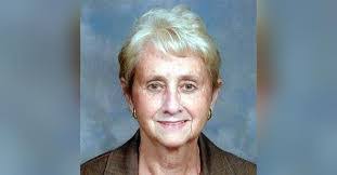 Polly Morrison's Instagram, Twitter & Facebook