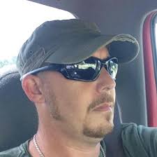 Hey, guys. I want to show you the luggage system for Bashan Storm 250.