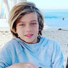 pin von joseph urbancik auf boy haircuts long susse jungs jungs bilder