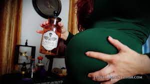 Ludella Hahn on X: This witch is HUNGRY FOR HANSEL in this POV Vore video.  Check it out at t.cojjvKlbW4Fz #vore #gaining #happyhalloween  t.colPuj6R73Ds  X