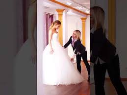 Maybe you would like to learn more about one of these? Bride Land Von Sautner Brautmode Brautstyling Nurnberg