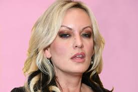 Ik zag Trump al naakt. Hij kan echt niet enger zijn met kleren aan'