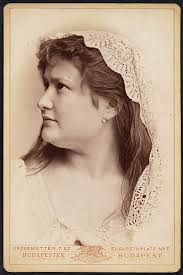 Theatermuseum: Rollenporträt: Bertha Linda