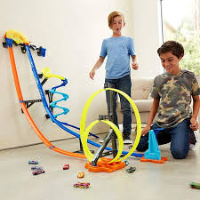 Amazon com hot wheels car mega track pack amazon exclusive toys games / the mk5 boasts several huge improvements including a new roof;. Hot Wheels Track Builder Vertical Launch Kit Ggh70 Hot Wheels Shop