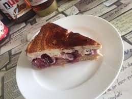 Am letzten oktober wochenende haben wir uns die zeit genommen mal ein neues kuchen rezept auszuprobieren. Stupsi S Welt Omi S Thuringer Matschkuchen Heute Facebook