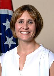 I would like to recognize Beth Willis Dolente for her 20 years of service  as a prosecutor in the District Attorney's Office for the 13th Judicial  District. She has served the citizens