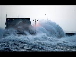 Weather radar map shows the location of precipitation, its type (rain, snow, and ice) and its recent movement to help you plan your day. Uk Weather Waves Breach Seawall In Bude North Cornwall Amid Coastal Flood Warnings Youtube