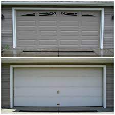 Clopay 9133 In Sandtone The Door Was Installed By Thomas V Giel Garage Doors 1 800 641 4435 Garage Doors Residential Garage Doors Garage