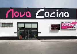 Desde mesas, sillas y taburetes de marcas como stua, mobles 114, viccarbe o cattelan entre ya no valen las excusas, aprovecha nuestras ofertas de muebles de cocina y decora tu casa o negocio con muebles de cocina originales y modernos para. Inicio Novacocina Tienda De Cocinas En Almeria