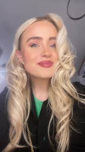 Jillian from Canada 20 Years Old