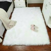 Warnai harimu bersama keluarga dengan karpet bulu dari @rasfurbali. Daftar Harga Karpet Bulu Korea Putih 200 X 130 Cm Bulan Juni 2021