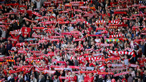 Walk on through the wind walk on through the rain tho' your dreams be tossed and blown walk on, walk on with hope in your heart and you'll never walk alone you'll never you'll never walk alone as written by richard rodgers oscar hammerstein ii. Ynwa How You Ll Never Walk Alone Became A Liverpool Fc Anthem Goal Com