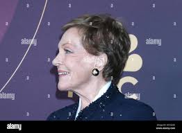 Carol andrews hi-res stock photography and images