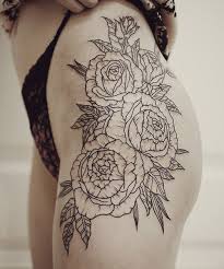 If you're looking for something a bit more undercover, we suggest a rose thigh tattoo or a rose hip tattoo. 51 Sexy Thigh Tattoos For Women Cute Designs And Ideas 2021 Guide