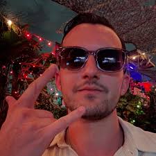 Chris Varvaro ® (@chrisvarvaroofficial) • Instagram photos and videos