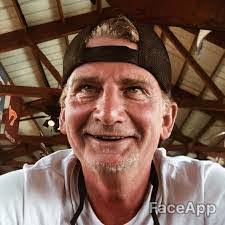 Adam Taran's Instagram, Twitter & Facebook