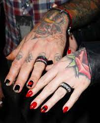 Her Nails I Die For Goth Wedding Ring Gothic Jewelry Rings Gothic Engagement Ring