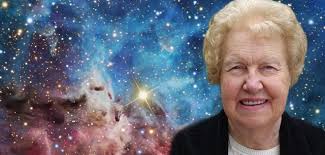 Dolores Cannon Ezek A Legmeghatarozobb Pillanatok Az Univerzum Eleteben Foldunk Szamottevo Valtozasokon Megy Keresztul Filantropikum Com Dolores Cannon Quantum Healing Hypnosis Delores Cannon