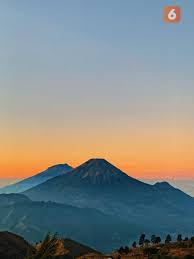 Maybe you would like to learn more about one of these? 12 Wisata Alam Dieng Jawa Tengah Yang Paling Indah Dan Memesona Hot Liputan6 Com