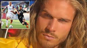 Rúrik gíslason (born 25 february 1988) is an icelandic former professional footballer who played as a midfielder. I Find It Disgusting Heartthrob Who Was Compared To Brad Pitt At World Cup In Russia Says Fans Sent Requests For His Sperm Rt Sport News