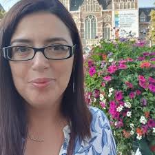 Ana Walker (@Ana_DCWalker)