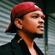 Rendell Allen's Instagram, Twitter & Facebook